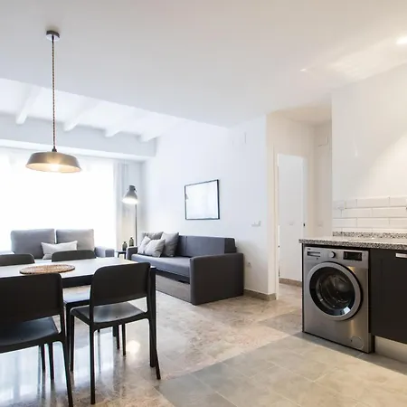 Flatsforyou La Marina Apartment